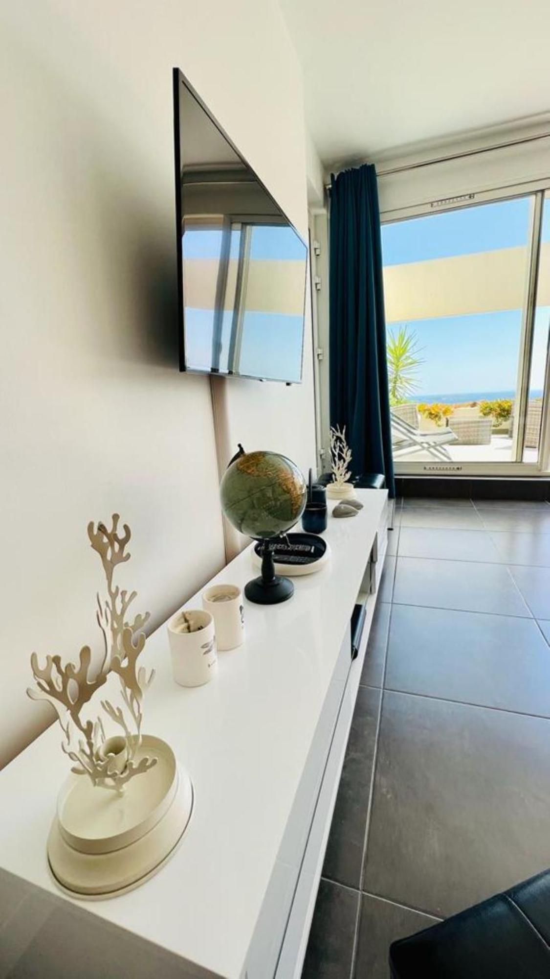 Vue Mer Imprenable Et Piscine باندول المظهر الخارجي الصورة